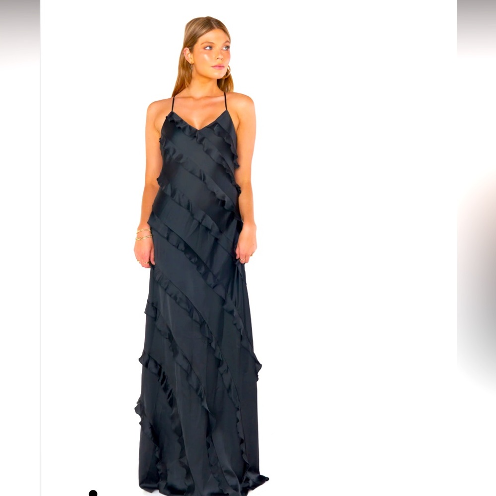 Romance ruffle dress-very very flattering and super trendy